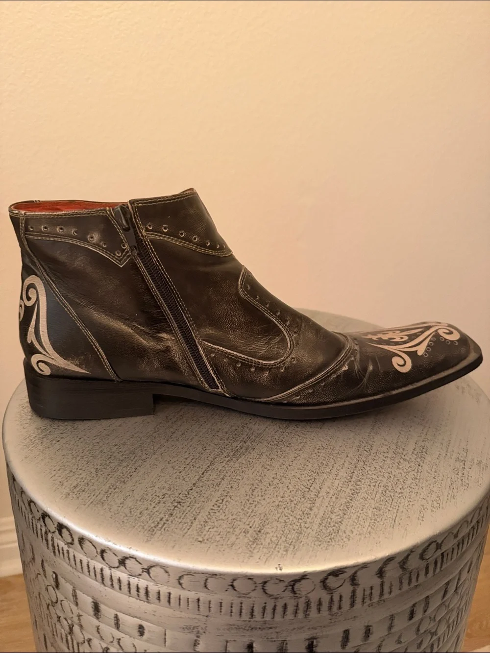 Aldo Brown synthetic Leather modern Ankle Boots with off White Inlay